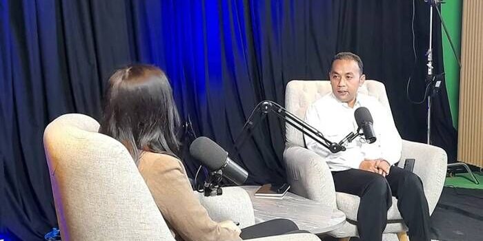 Tenaga Ahli Utama Badan Komunikasi Pemerintah RI Hariqo Wibawa Satria dalam siniar "Menjawab Kontroversi Makan Bergizi Gratis (MBG)" bersama ANTARA di Jakarta pada Kamis (5/3/2026). FOTO :ANTARA/Lintang Budiyanti Prameswari.