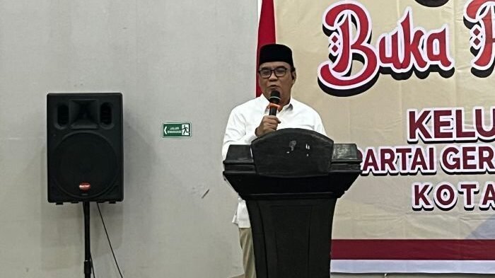 Wakil Wali Kota Balikpapan, H Bagus Susetyo, menghadiri kegiatan konsolidasi dan buka puasa bersama Partai Gerindra Kota Balikpapan di Royal Suite Hotel Balikpapan, pada Minggu (1/3/2026). Foto: BorneoFlash/Niken Sulastri