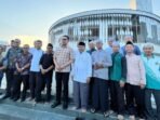 Wali Kota Samarinda, Andi Harun, meninjau bangunan Masjid Ash Shobirin di Samarinda Seberang dengan desain futuristik yang mendekati tahap akhir pembangunan. Foto: BorneoFlash/Nur Ainunnisa