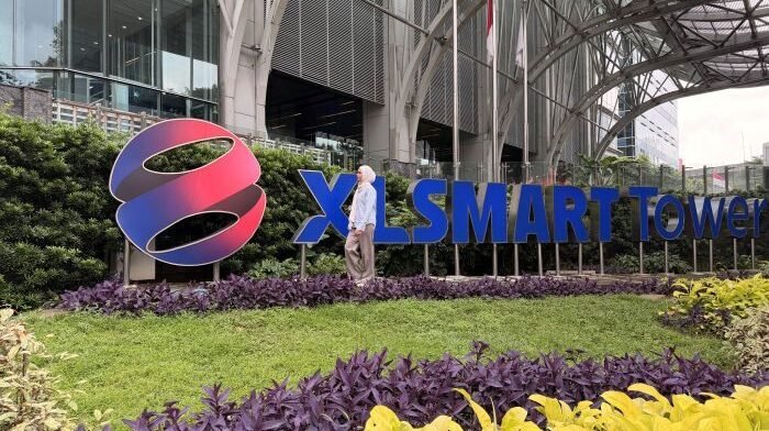 XLSMART berhasil meraih Entity Rating “2” dengan skor 67 dari Sustainable Fitch. Foto: HO/XLSMART