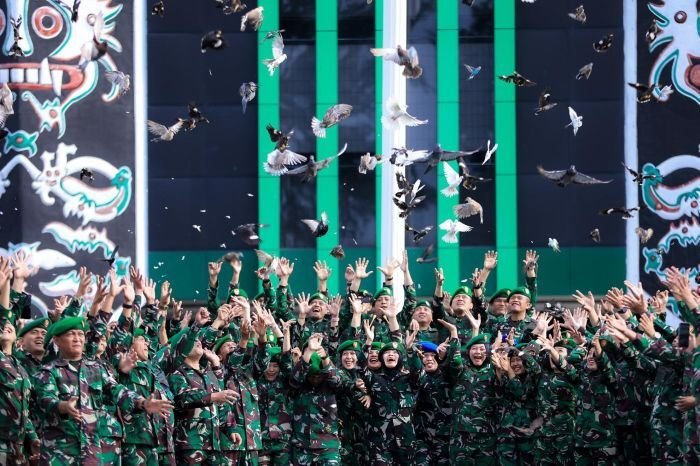 Kodam VI/Mulawarman Gelar Apel Pengecekan dan Halal Bihalal Idulfitri